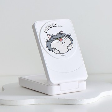 【TOYSELECT】Disney Cats And Dogs-魯斯佛款想吃飯睡覺22.5W折疊式三合一Qi2磁吸支架無線充電器