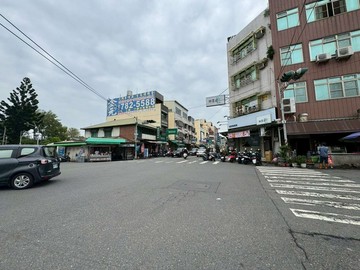 北港鎮黃金地段透店套房。緊鄰市場，稀有釋出｜雲林縣北港鎮文昌路