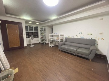 捷運左營高中站高樓層三房平移車位｜高雄市左營區文自路