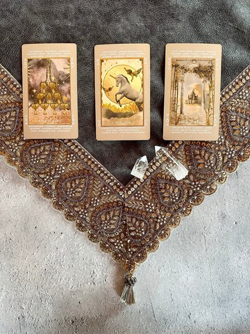 奢華　由日本占卜師　純手工製作的　塔羅牌桌布　Made in JAPAN