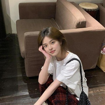 100%純棉簡約慵懶感字體印花短袖t恤男女夏季新款寬鬆中性風...E