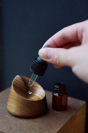 手工實木擴香座 黑胡桃木 | 山丘戒指座 辦公室桌面小物 入職禮物