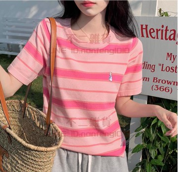 條紋冰絲短袖T恤女 夏季設計感小眾洋氣薄款 上衣短袖針織衫【不二雜貨】