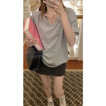 V領純色t恤女短袖夏季2025新款白色體恤休閑韓系顯瘦韓版寬松上衣