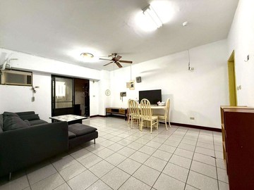 專任｜正樹孝商圈三房平車958萬下樓就是機能｜台中市太平區樹孝路