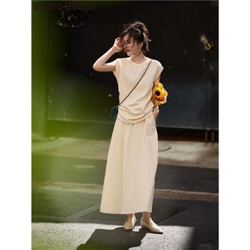 Basic House/百家好無袖寬松T恤上衣高腰半身裙套裝女2025夏新款