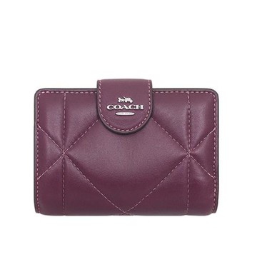 【COACH】菱格紋車縫素色按釦短夾-深莓