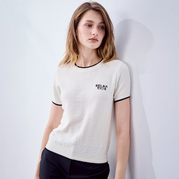 刺繡文字針織上衣