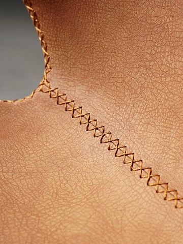 北歐餐桌椅子皮簡約家用書桌凳子靠背鐵藝化妝椅現代餐廳輕奢餐椅