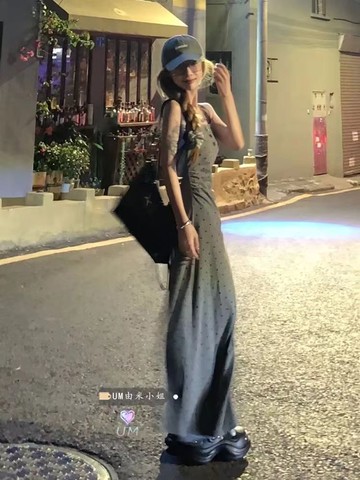 小眾通勤辣妹吊帶連衣裙套裝女防曬開衫外套修身顯瘦長裙兩件套—貼心服飾