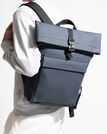 Jasper Medium Lotus系列後背包M (黑色)