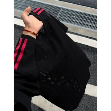 夏季新品 上衣 男生上衣 T恤 短袖上衣 短袖T恤 美式復古球衣風拼接撞色短袖男夏季網眼透氣運動t恤條紋速幹半袖