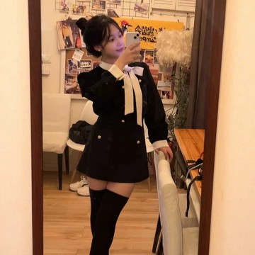 韓式千金小香風套裝女 秋冬氣質蝴蝶結兩件套 短裙套裝 拼接絲絨上衣+半身短裙兩件套 秋冬女裝新款
