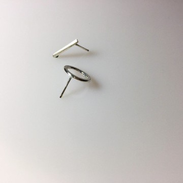 。純銀耳飾。滿分星環。