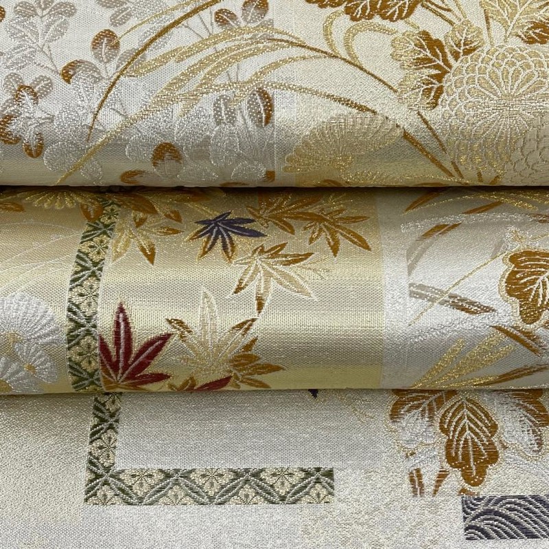 袋帯 秀品 短冊春秋時絵文 菊 金銀糸 箔 クリーム 六通 正絹 中古 通販 