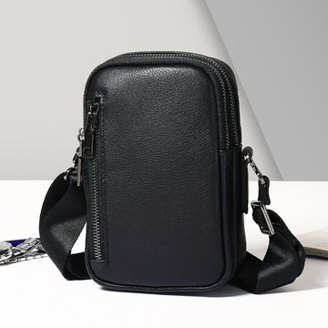 【免運/可開票】公司貨 側背包 肩背包 男士包 胸包 郵差包 真皮側背包 真皮肩背包 胸包斜挎小包男新款防水休閑肩包高級感大容量時尚男士側背包真皮