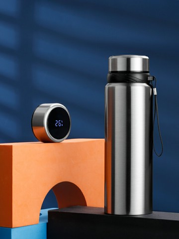 大容量保溫杯男士水杯304不銹鋼茶杯子智能溫度顯示便攜女高顏值