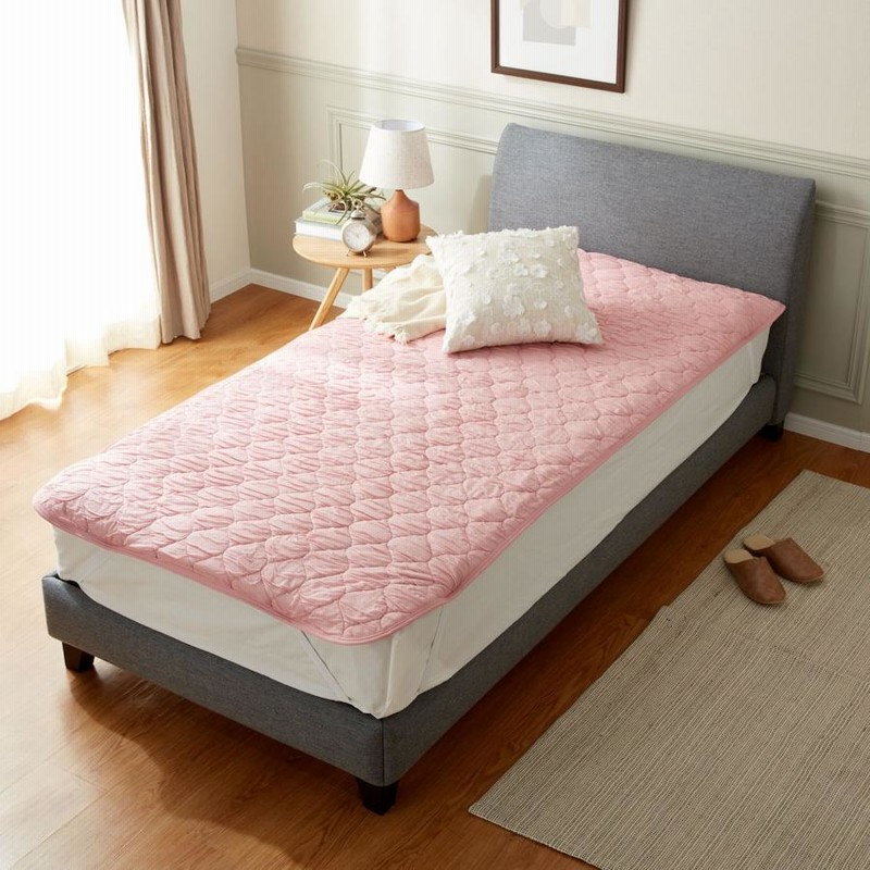 【モリリン】柔らかで贅沢な寝心地 洗える！なめらかシルクの 敷きパッド　シングル シングル＞モリリン 柔らかで贅沢な寝心地 洗える！ なめらか