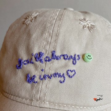 手工刺繡軟頂棒球帽 (米色)