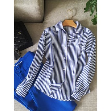 上衣輕熟法式小眾秋季新款女裝百搭今年流行藍白條慵懶風襯衫401