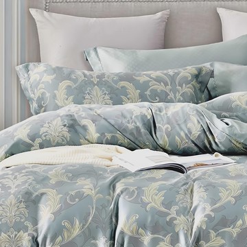 貝淇小舖  床罩 + 被套 + 枕套 + 抱枕套含枕心組  床罩(186 x 150cm) + 被套(186 x 150cm) + 枕套(75 x 45cm) x 4 + 抱枕套含枕心(50 x 20cm)  夏日甜馨