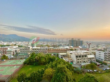 專任獨家總太最美ㄧ望環繞山景天空之城@百萬裝潢戶｜台中市北屯區環太東路