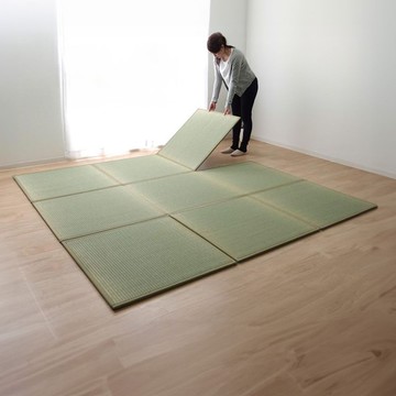 【質感禮物】三摺榻榻米啪搭啪搭 快速鋪設日式空間 輕巧易收納設計 舒適支撐聚酯纖維 吸濕抗菌檜木精油