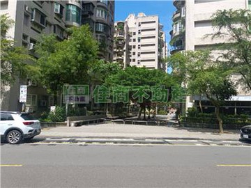 正面南港公園三房｜台北市南港區福德街