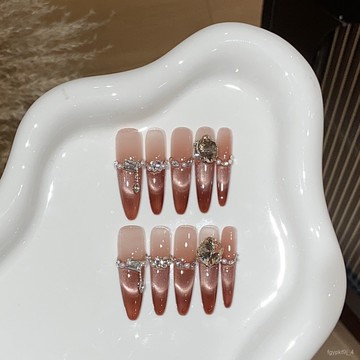 🎀可可精選🎀【茶棕烏龍】手工漸變微笑貓眼珍珠碎鑽閤金鏈條香檳方鑽茶棕烏龍手工穿戴甲日常穿戴甲百搭美甲貼片 2GP9