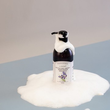 鳶尾花潤澤洗髮精300ml(乾性、毛躁受損髮適用)