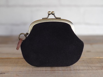 絨面皮革 口金零錢包 黑色