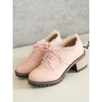 2025春新款蕾絲邊粗跟女鞋子甜美學生系帶圓頭中跟大碼布洛克單鞋