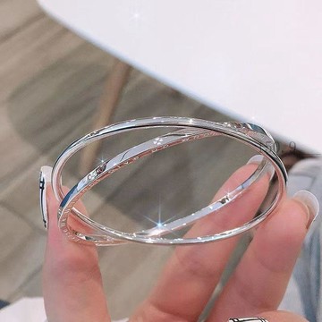 🌟臺灣出貨🌟小香風設計感雙環四葉草手環女 清新甜美時尚高級感手鐲飾品 幸運手環 紅繩手鍊 招財手鍊