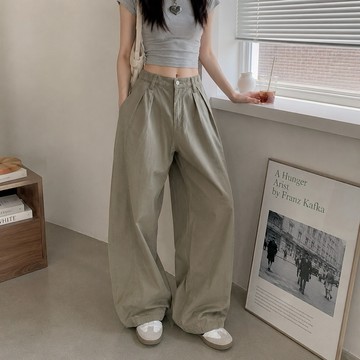 夏日救星✨✨空氣感卡其彎刀褲