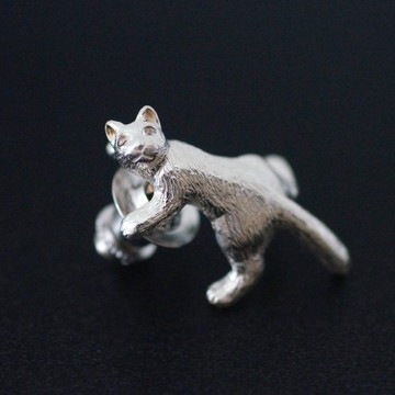轉身貓別針胸針白貓
