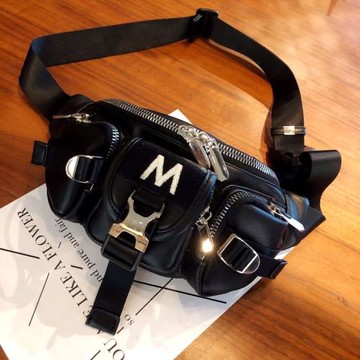 個性包包女2025新款今年流行時尚斜挎包女士胸包休閑腰包百搭小包