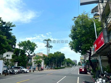 岡山87期旁帝王座向潛力無極限黃金收租透店｜高雄市岡山區柳橋西路