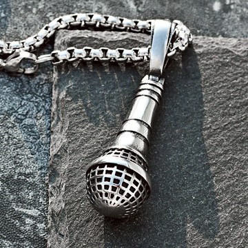 潮流麥克風話筒項鏈男士個性音樂鈦鋼吊墜街舞嘻哈ins百搭毛衣鏈