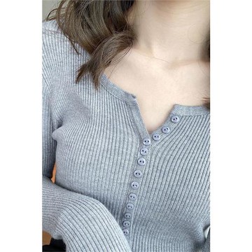 針織打底衫女秋冬內搭v領毛衣2025新款修身長袖黑色百搭緊身上衣