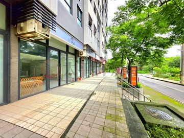 跟著小玲看雲品88金店鋪+車位｜桃園市龍潭區民有三街