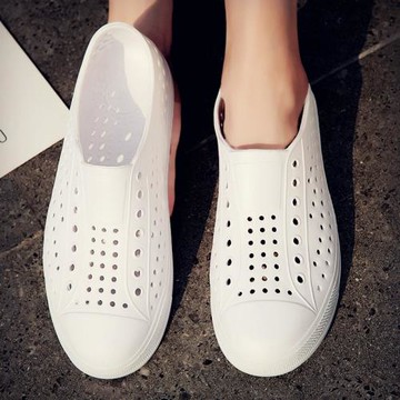 洞洞鞋男士夏季外穿2025年新款潮流個性沙灘涼鞋懶人包頭半拖鞋男