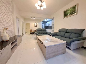 台鐵輕軌科工館站/邊間全新整理公寓一樓平車｜高雄市苓雅區憲政路