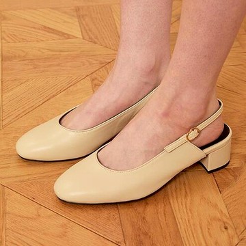 PRE-ORDER SPUR 瑪莉珍露跟鞋 SS7009 (Butter)