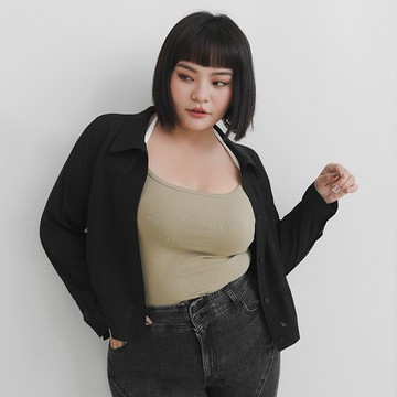 肌理感透膚車線短版外套 MUA! 中大尺碼外套