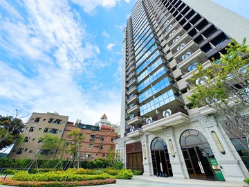 仁雄商圈｜微笑世界｜中高樓層 景觀 二房平車｜高雄市仁武區大正一街