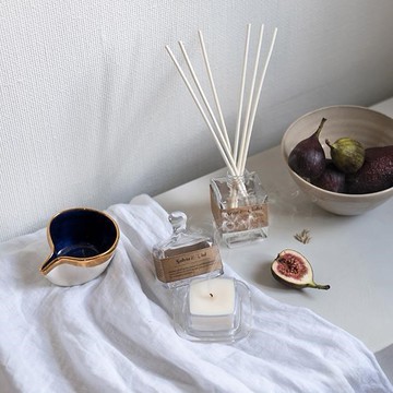 【瑞典Torplyktan】 秘密寶盒蠟燭 100ml - 鼠尾草與紫羅蘭