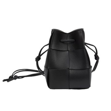 BOTTEGA VENETA 寶緹嘉  寶緹嘉 BV Mini Cassette 迷你 編織小羊皮 肩背包 斜背包 水桶包 黑色