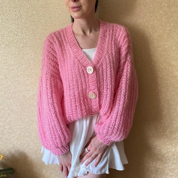 女士粉色開襟毛衣 蓬鬆手工針織 短版毛衣 溫暖柔軟外套 手作