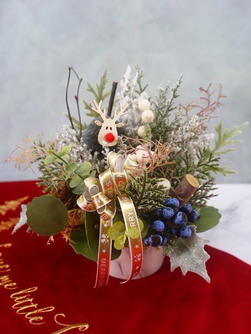 喜樂聖誕灰羊香氛花禮 /居家/佈置/香氛/禮物/聖誕節/花禮/花藝