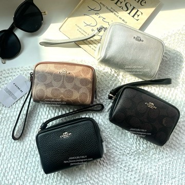 現貨🤖Coach pouch  手腕包 手掛包 小手拿包 化妝包